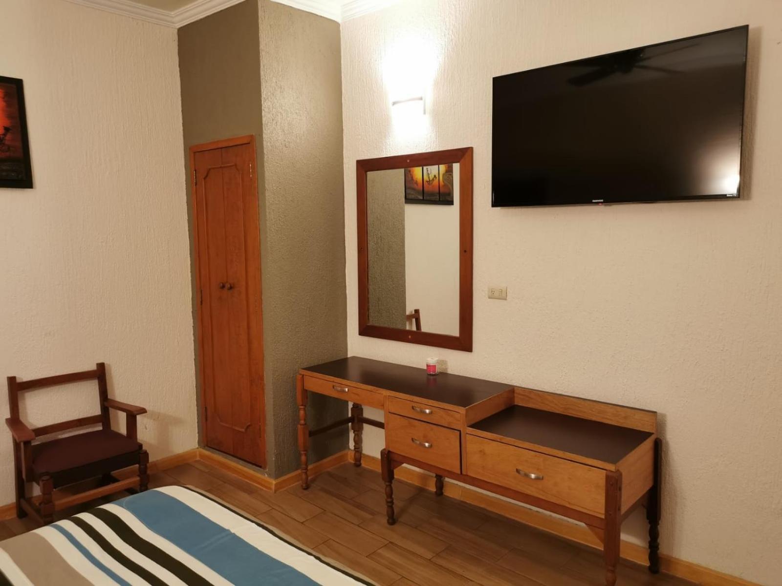 Hotel Mexico Халапа Екстер'єр фото